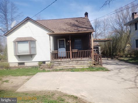 Currently, there is 1 3 bedroom house for rent in Bloomsburg, PA. . Bloomsburg pa craigslist